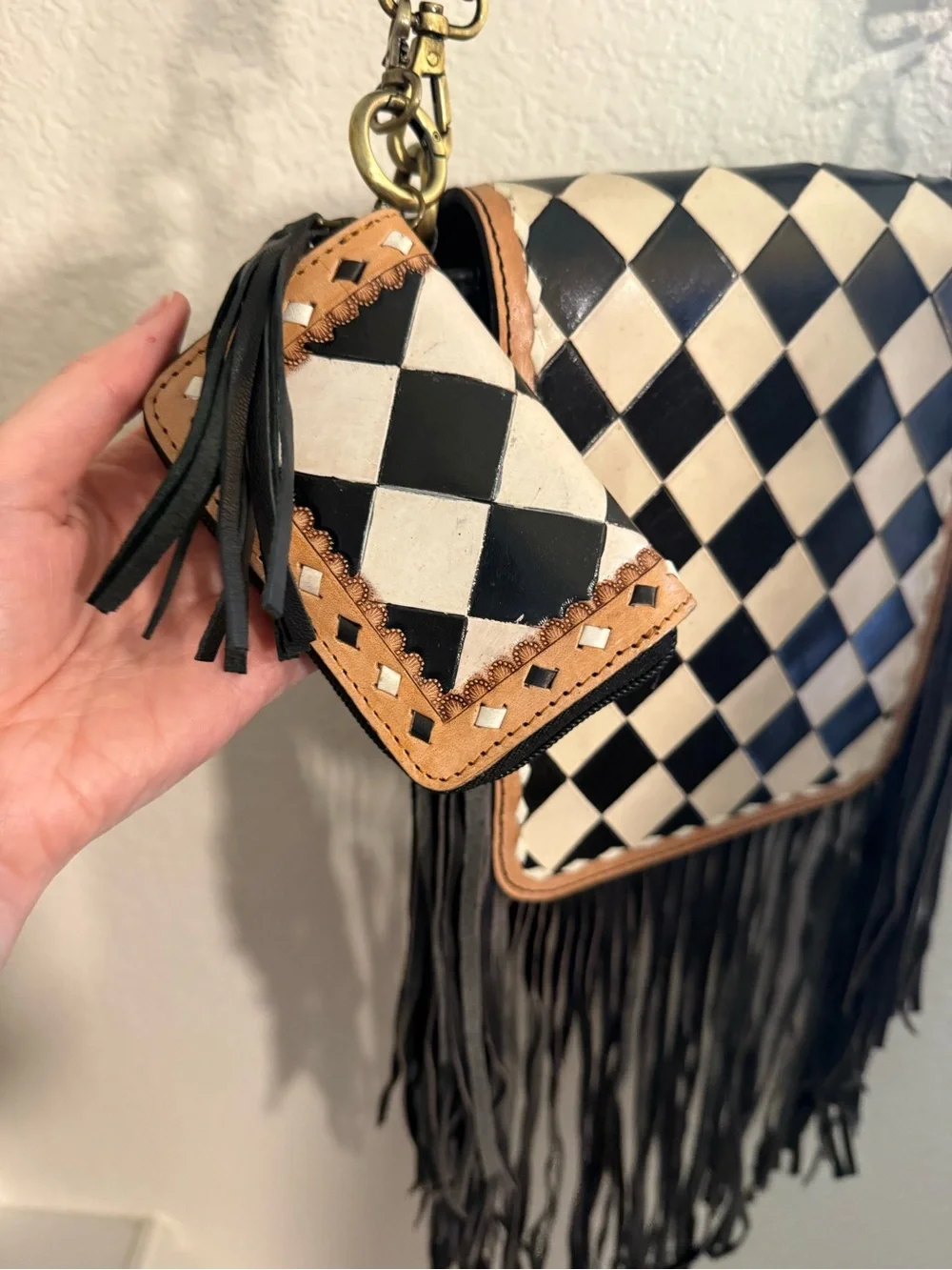 Custom Listing for Dana